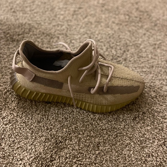 Yeezy Boost 350V2 Earth size 10 worn twice closest thing to Deadstock will trade - Picture 10 of 10